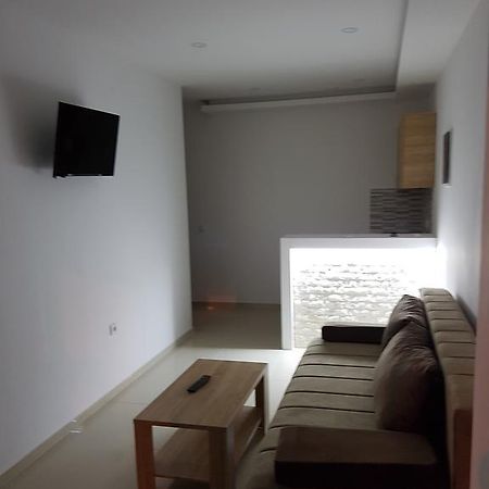 Avdiu Apartment Ulcinj Exterior photo